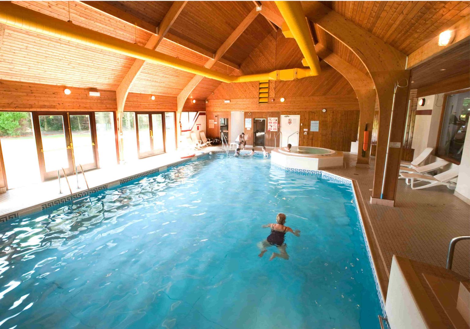 Hotel Swimming Pool